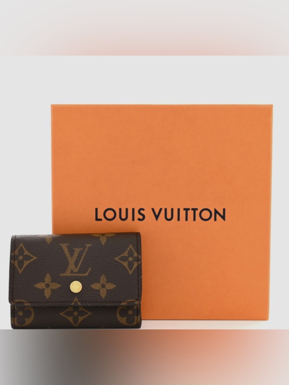 Louis Vuitton 
Monogram Micro Wallet 
(Rare Monogram Edition)